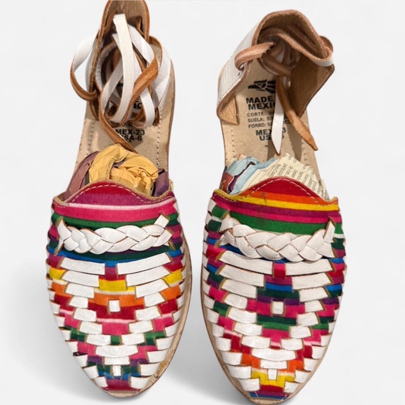 Authentic Mexican Huarache Sandals - Picture 2 of 5